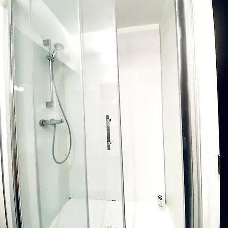 *victoria Plaza* Loft Au Coeur De Daire *